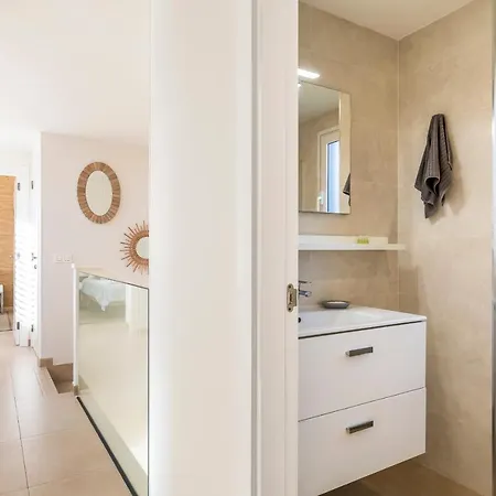 Oasis Buddha Garden By Sunkeyrents فيلة أذيخي