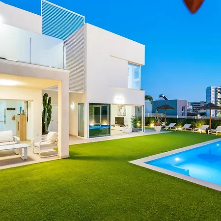 فيلة Oasis Buddha Garden By Sunkeyrents أذيخي