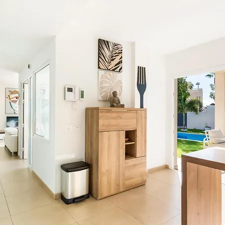 Oasis Buddha Garden By Sunkeyrents أذيخي